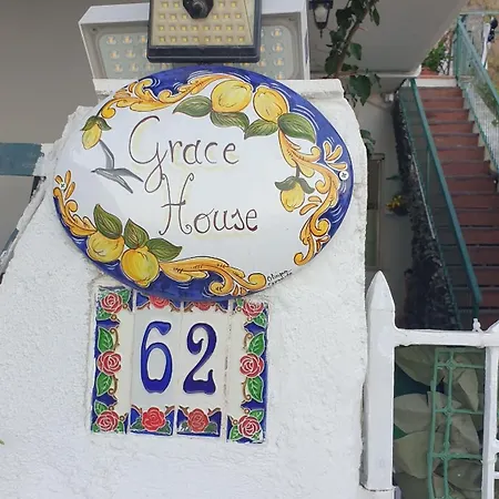 Casa Aurora Grace Apartment *